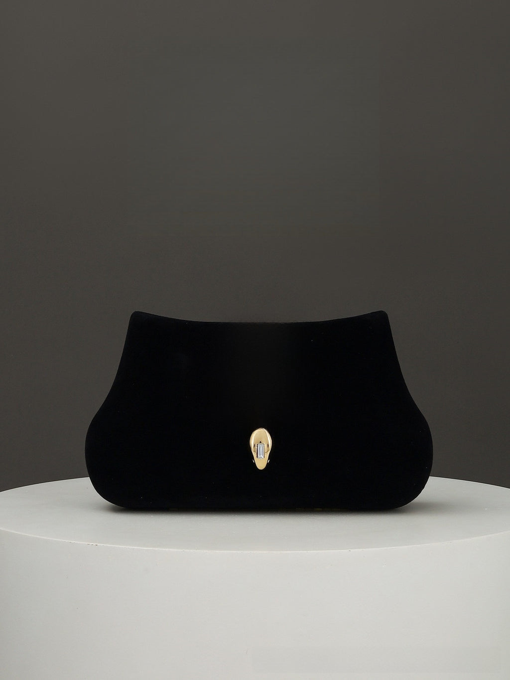 Women's Snake-Shaped Lock Velvet Chain Crossbody Evening Bag Clutch